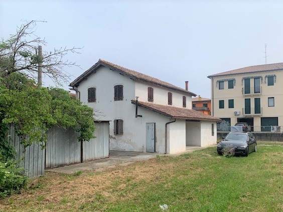 FOSSONA DI CERVARESE S. C. (PD) RUSTICO SINGOLO